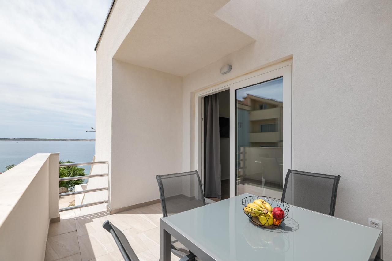 Beachfront Apartments Tic With Seaview Miletici Экстерьер фото
