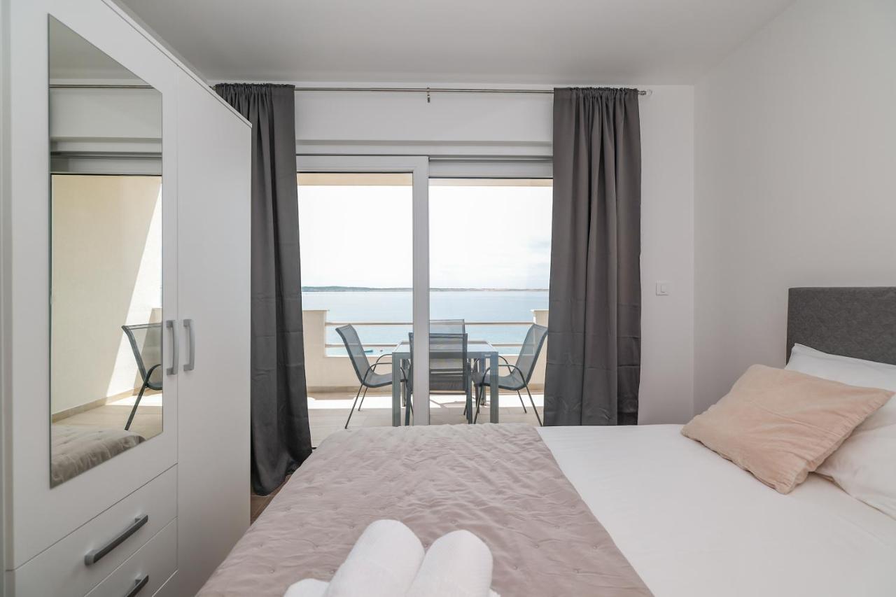 Beachfront Apartments Tic With Seaview Miletici Экстерьер фото