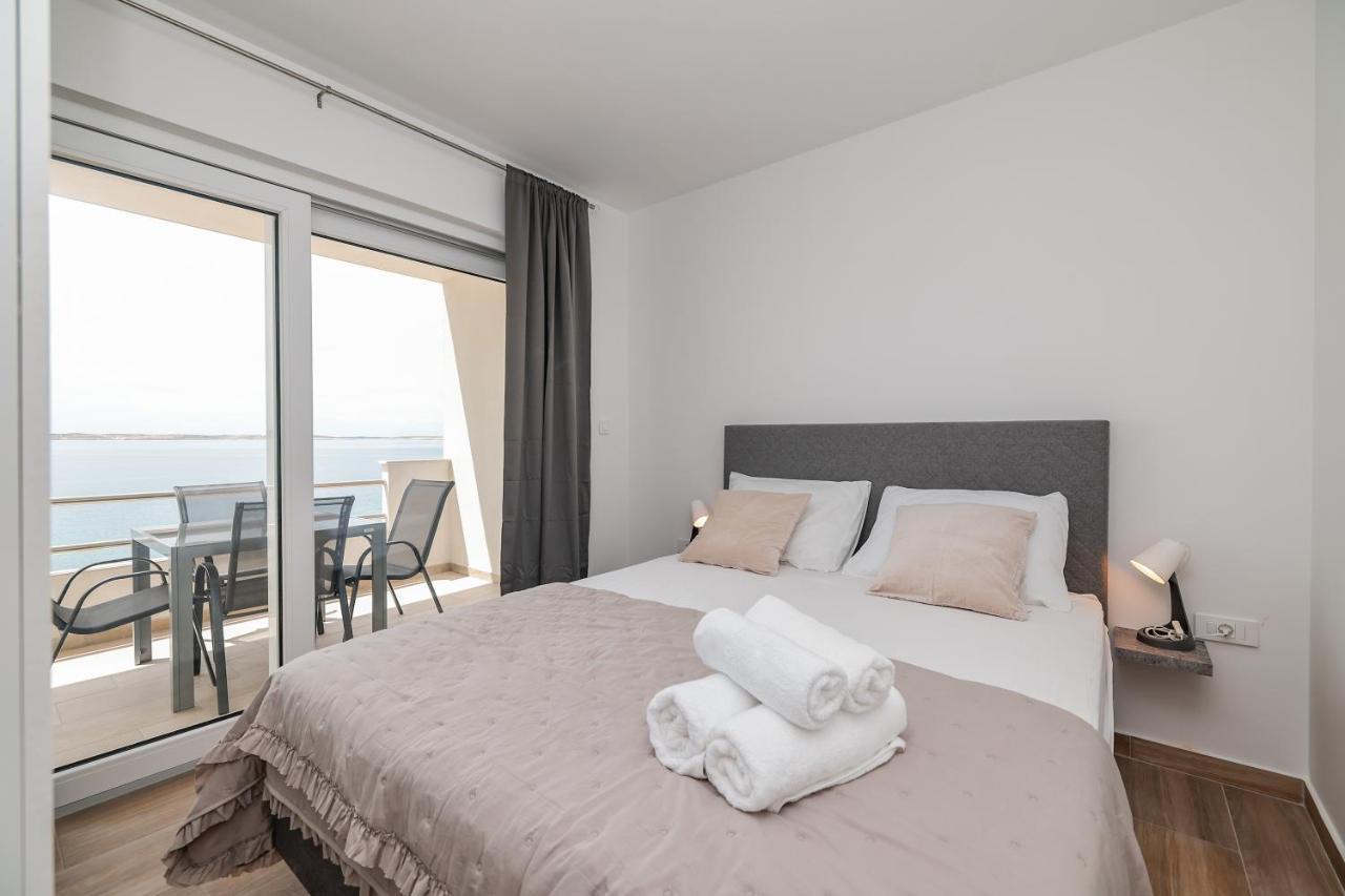 Beachfront Apartments Tic With Seaview Miletici Экстерьер фото