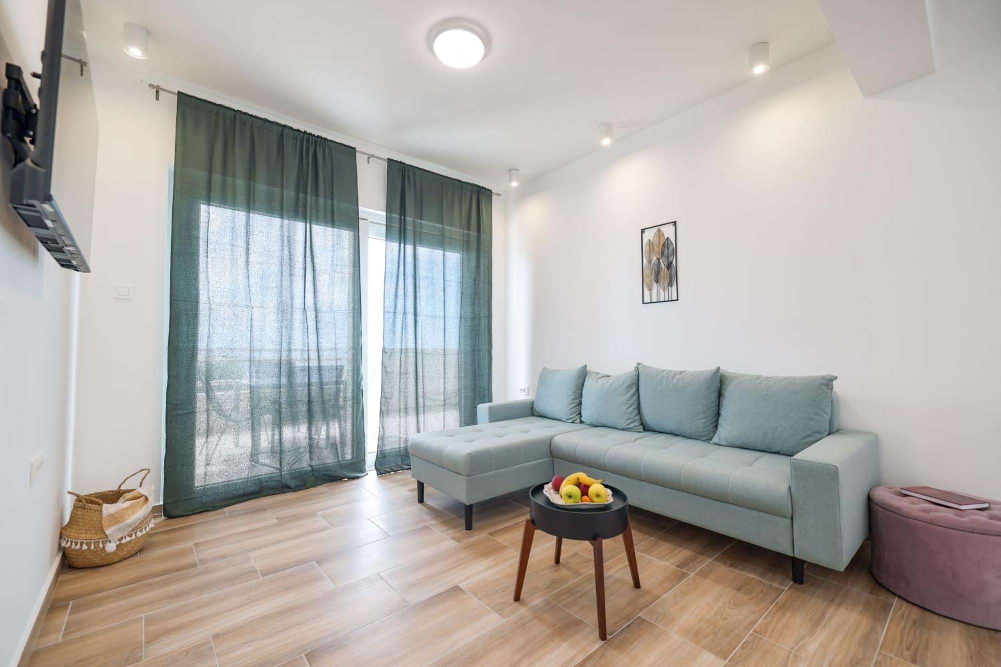 Beachfront Apartments Tic With Seaview Miletici Экстерьер фото