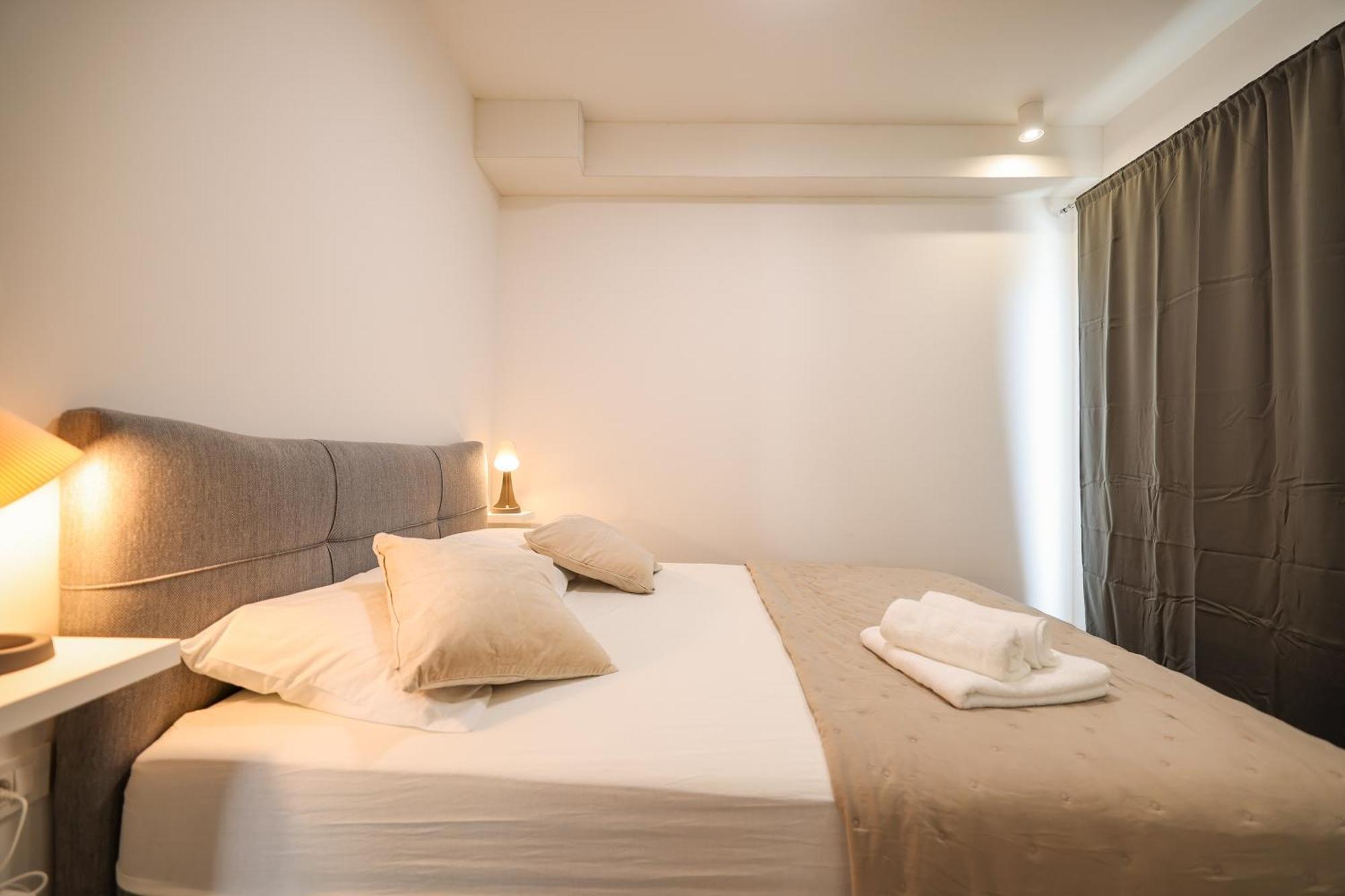 Beachfront Apartments Tic With Seaview Miletici Экстерьер фото